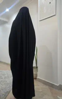 چادر مشکی گلدوزی شده شیک، برند حریران