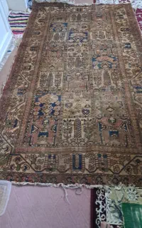 قالی دستی قدیمی