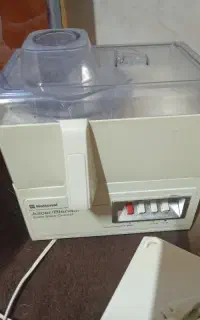 آبمیوه گیر ناسیونال