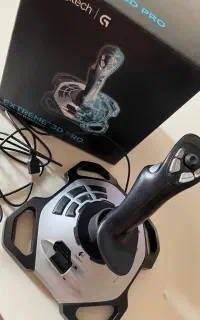 دسته خلبانی لاجیتچ