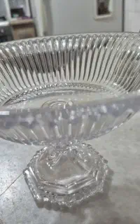 ظرف پایه دار متوسط میوه خوری