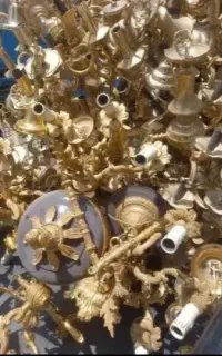 جمع آوری لوسترهای برنجی و برنزی آبکاری