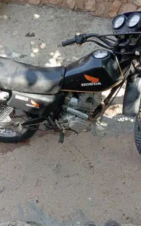 تریل ۱۵۰مزایده۸۳