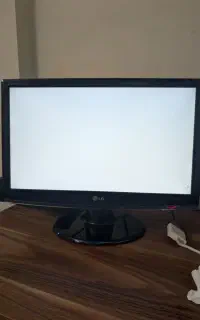 مانتیور ال سی دی ال جی فلترون‌ LG LCD Flatron