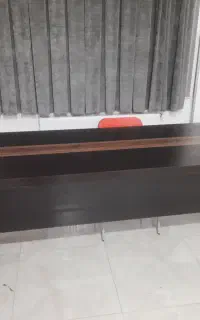 میز مدیریت و کنفرانس