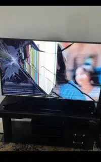 انواع تلویزیون های شکسته خراب