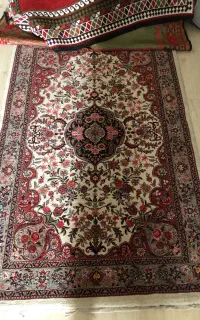 فرش دستبافت ریز