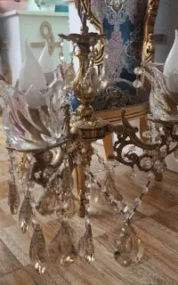 لوستر برنز