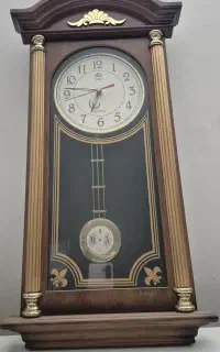 ساعت دیواری