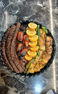 سینی جوجه و کوبیده سُماق شریعتی