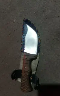 چاقو شصتی