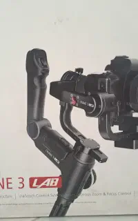 گیمبال ژیون کرین۳، میکروفون بویا، مانیتور۳۰ اینچHP