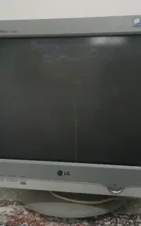 مانیتور قدیمی LG