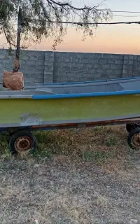 قایق صیادی