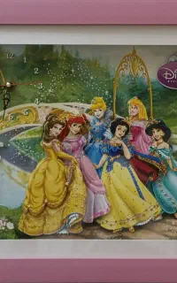 دو عدد ساعت دیواری اتاق کودک