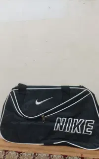 کیف ورزشی وچرمی زنانه