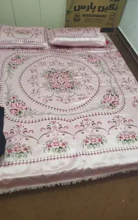 تخت و روتختی