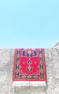 دستباف و کاملا دست ساز از ریسیدن تا رنگ طبیعی.