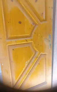 در ورودی
