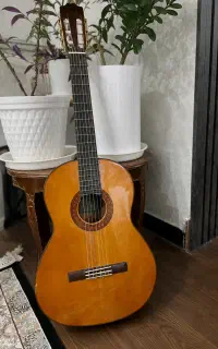 Yamaha C70اصل اندونزی بسیار تمیز