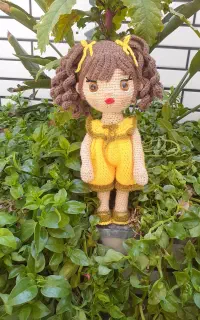 عروسک دستبافت''