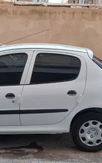 پژو ۲۰۶ درحد