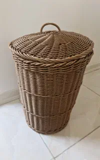 سبد حصیری لباس