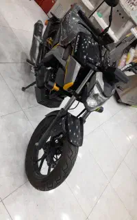 متور اریانا ۲۰۰ بی ام