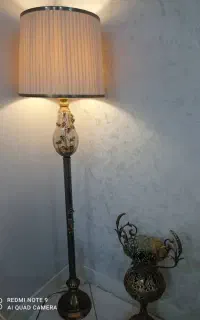 کنار سالنی برنز واباژور درحدنو