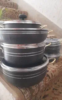 سرویس قابلمه ۱۴ پارچه گرانیت نو