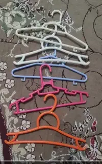 چوب لباسی کودک
