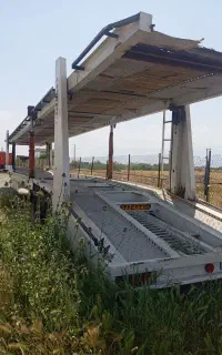 تریلی سواریکش ۸تایی