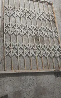 در محافظ کرکره ای