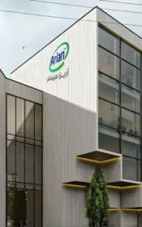 سرایدار و نظافتچی خانم