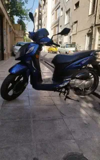 موتور سیکلت SR 200