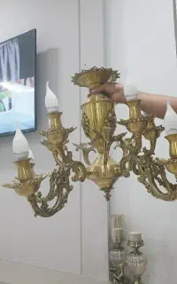 لوستر برنز