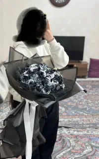 گل مصنوعی روبانی