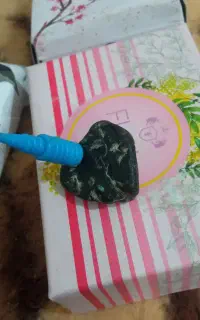 سنگ که جذب داره اسمانیه