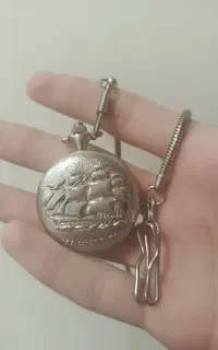ساعت جیبی تر تمیز