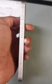 ایفون ۱۶نرمال