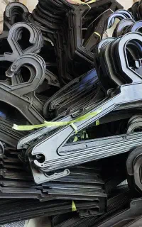 چوب لباسی پلاستیکی جنس درجه یک