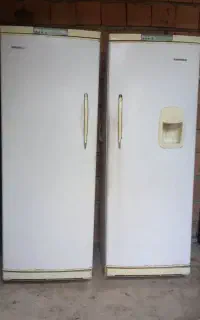 یخچال دو قلوی یخساران کار کرده