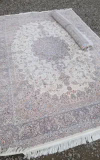 فرش ۱۲۰۰ شانه کرم بنفش ۶ متری و ۴ متری