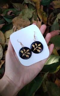 گوشواره مدل برگ طلایی
