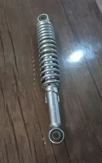کمک عقب موتور ویک عددبوق رنوی 24