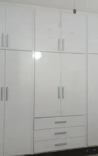 کمد دیواری   و کابینت پاک چوب