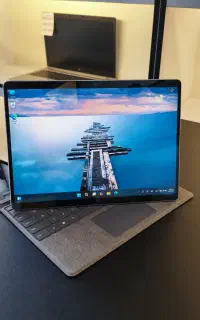 لپ تاپ Microsoft Surface Pro 11 اوپن باکس