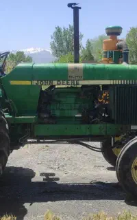 تراکتور جاندیر3140 مدل 69