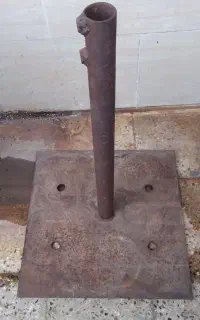 پایه فلزی سنگین