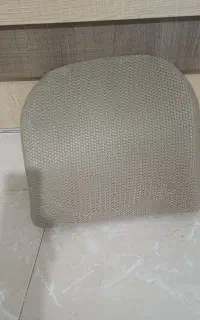 پشتی صندلی